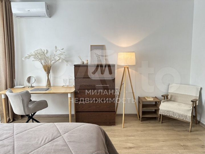 2-к. квартира, 64,3 м², 14/14 эт.