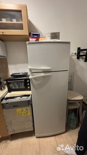 Холодильник