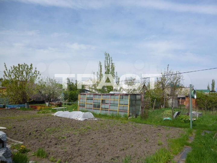 Дом 63 м² на участке 10 сот.