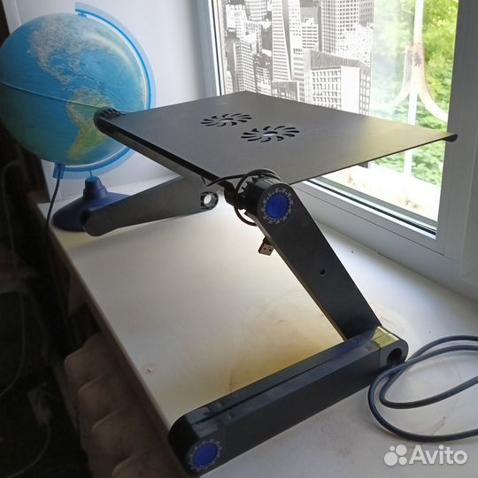 Подставка с охлаждением для ноутбука