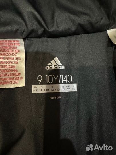 Adidas куртка для мальчика рост 140