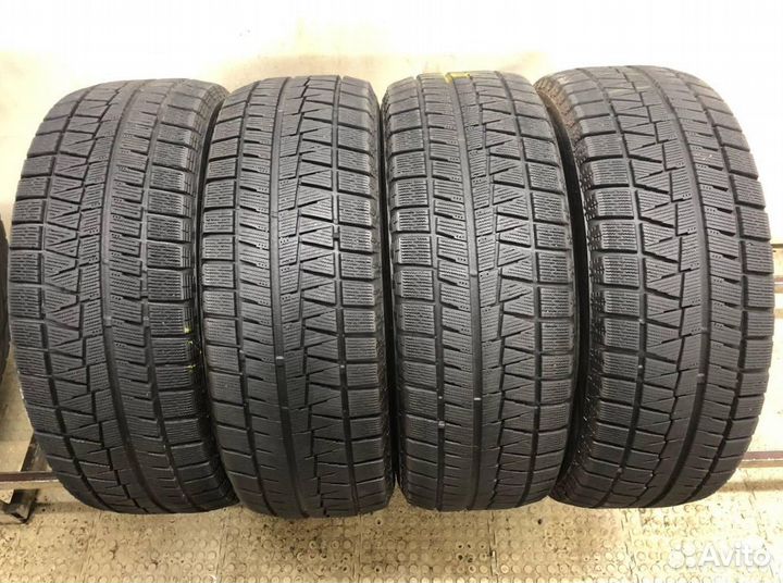 Bridgestone Blizzak Revo GZ 205/55 R16 98W
