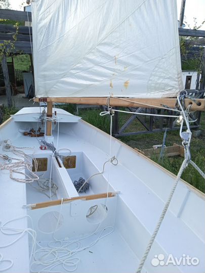 Лодка-швертбот, парусно-гребная