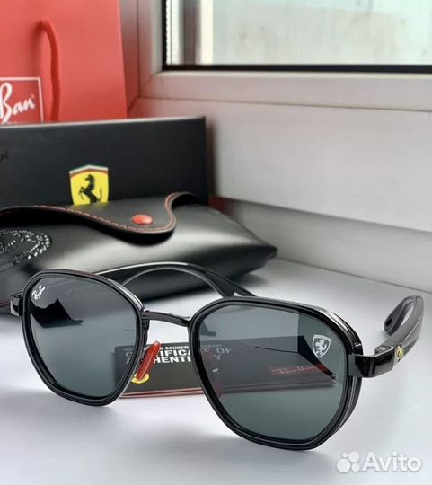 Солнцезащитные очки ray ban ferrari черные