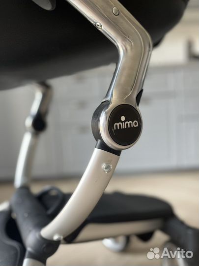 Коляска mima xari 3 в 1