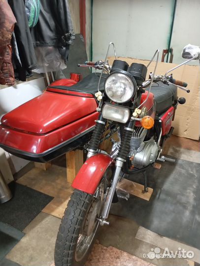 Продам мотоцикл иж Планета 5 с коляской