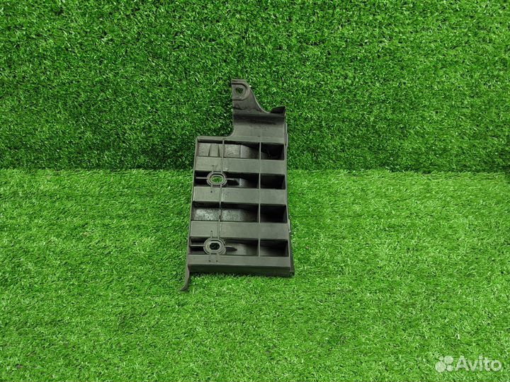 Кронштейн заднего бампера левый Audi A6 C6 4F