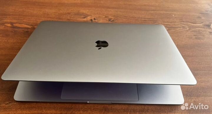 Macbook pro 15 2019