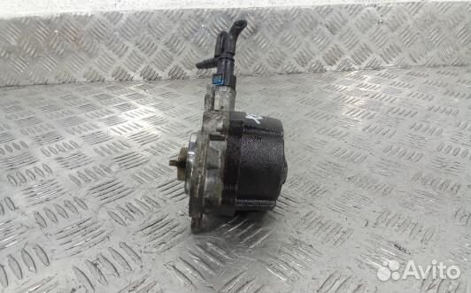 Насос вакуумный citroen C8 (XBE15KX01)