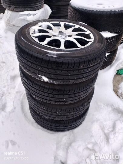 175/65 R14 Yokohama Bluearth ES32 Лето Литые R14 pсd:4x100 ет:46 DIA:56.6