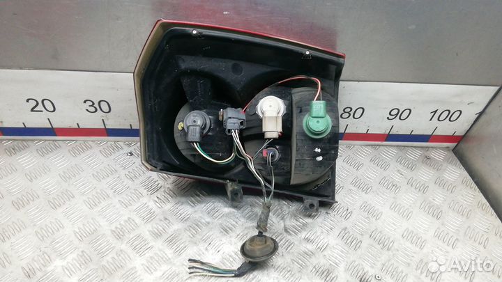 Фонарь Dodge Caliber (2006-2011)