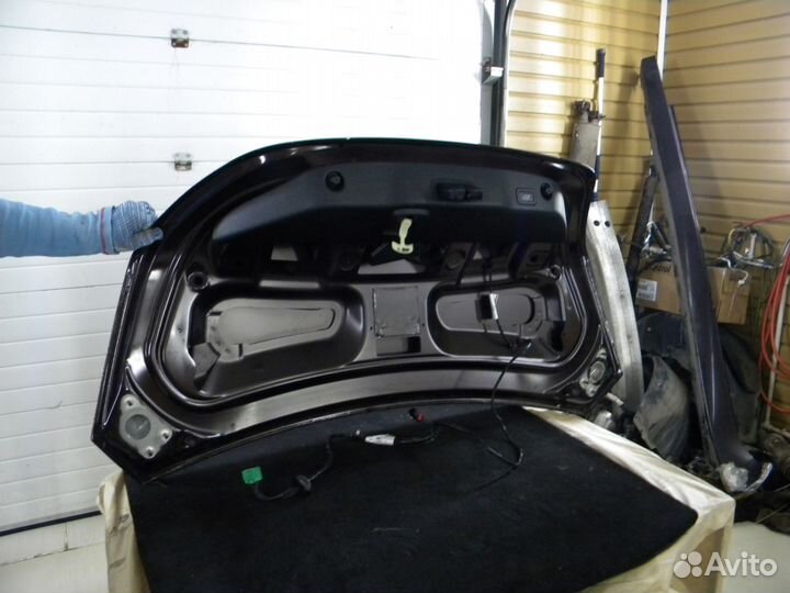 Крышка багажника Jaguar XJ Long 351