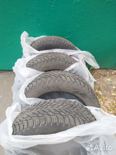 Nokian Tyres Hakkapeliitta R3 215/55 R17