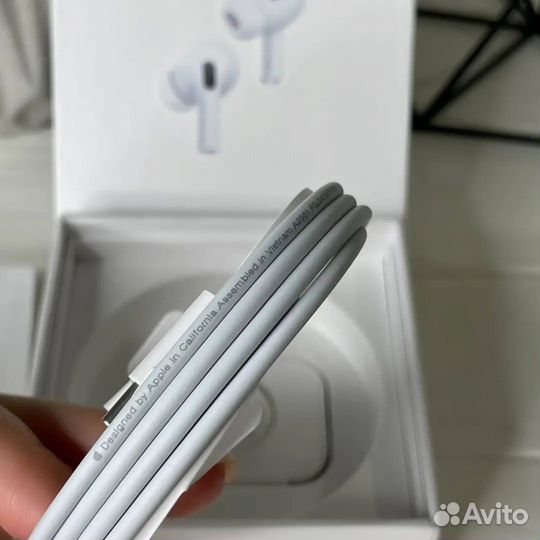 Apple AirPods Pro 2 (Легендарная копия)