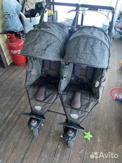 Коляска для двойни tfk