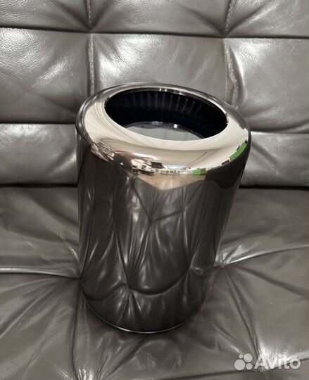 Mac Pro Late 2013 2.7GHz 12 Core 64GB 2хAMD D700