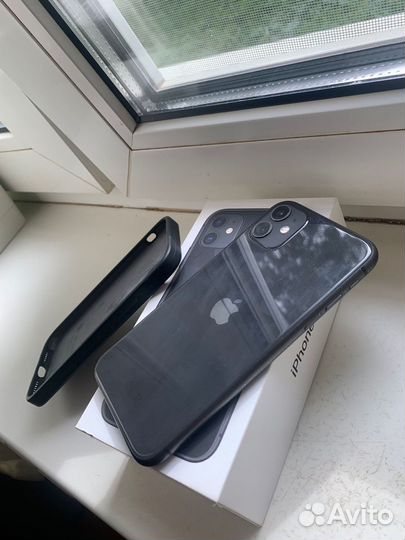 iPhone 11, 128 ГБ