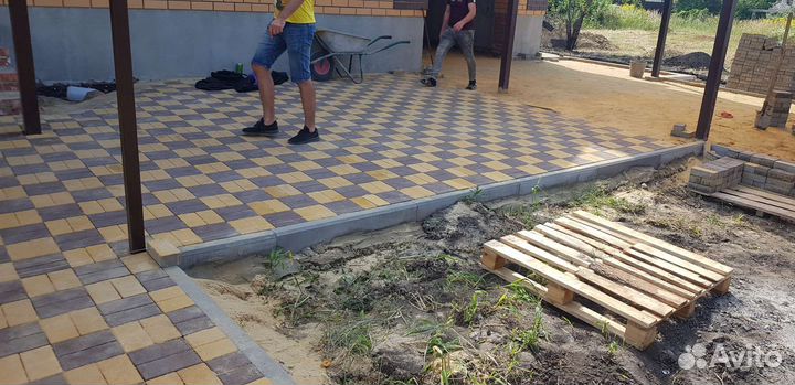Укладка тротуарной плитки под ключ с гарантией