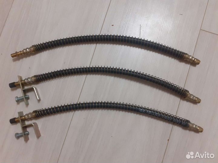 Шланг для покачки внутрених колёс