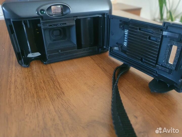 Плёночный фотоаппарат