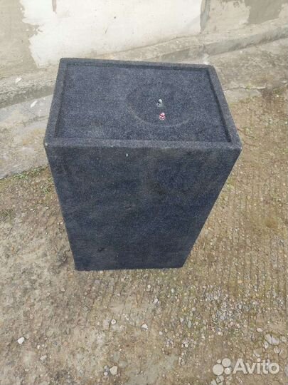 Короб для сабвуфера 12 на трубе