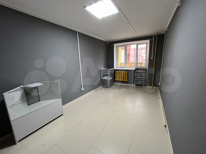 Офисное помещение свободного назначения 18 кв.м