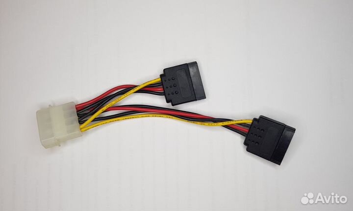 Переходник питания Molex 2xsata