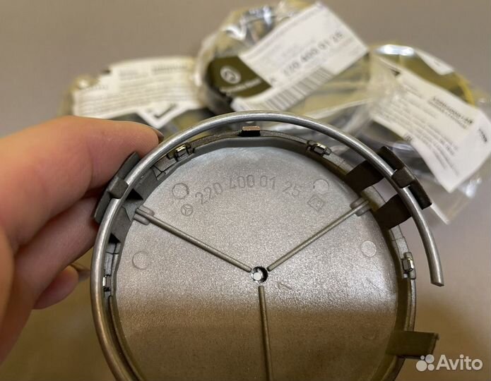 Крышка ступицы Mercedes в наличии Оригинал