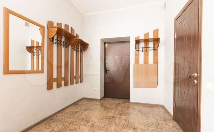 Дом 310 м² на участке 4 сот.