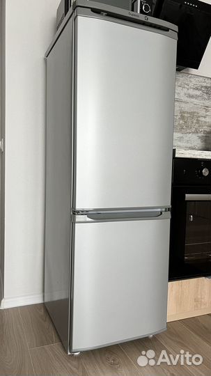 В наличии.Холодильник Бирюса М 118(Торг)