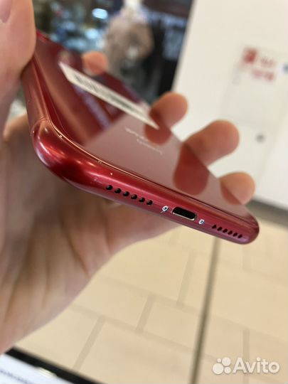 iPhone Xr, 128 ГБ