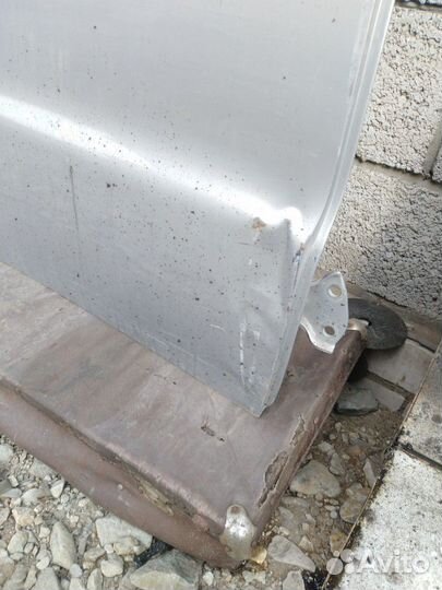 Дверь задняя правая на Ланос lanos с дефектом