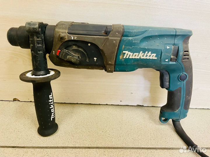 Перфоратор Makita HR2470
