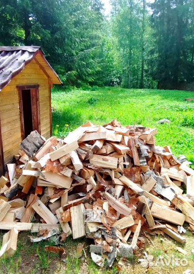 Дрова сухие навалом