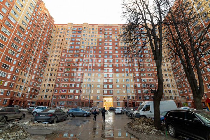 2-к. квартира, 73,1 м², 11/17 эт.