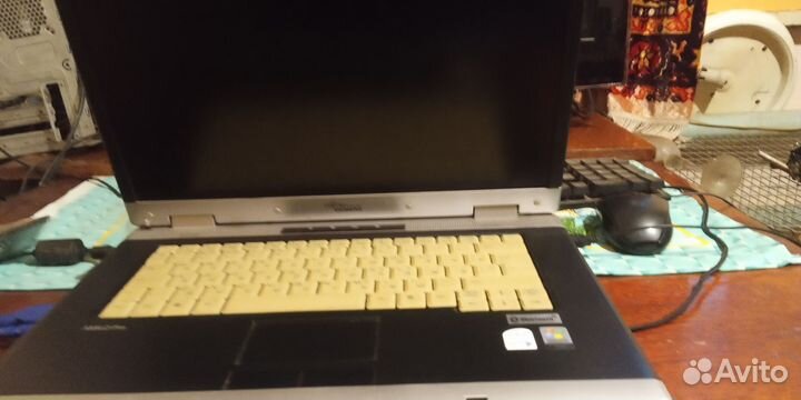 Fujitsu siemens amilo pro