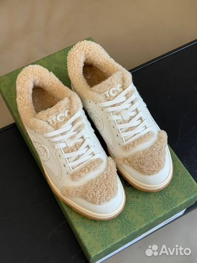 Кроссовки женские Gucci