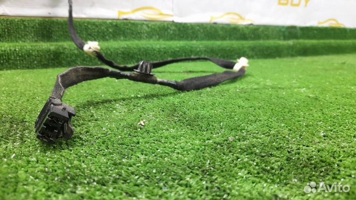 Электропроводка двери Renault Duster 2013