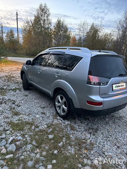 Mitsubishi Outlander 2.4 МТ, 2008, 246 000 км