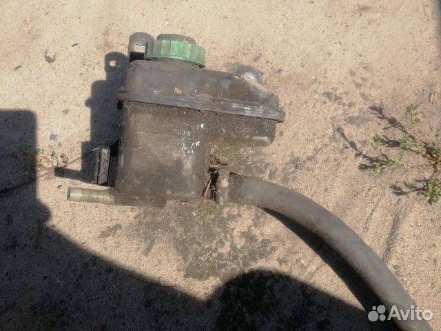 Бачок гур ауди 80 audi 80