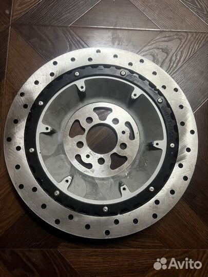 Задний тормозной диск Honda Golg Wing 1800