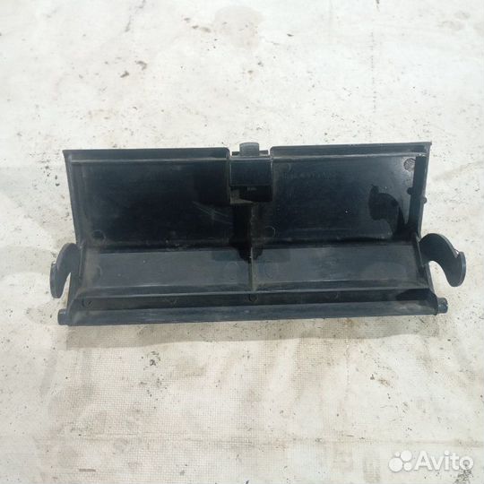 Крышка бардачка Москвич 2141 хетчбек