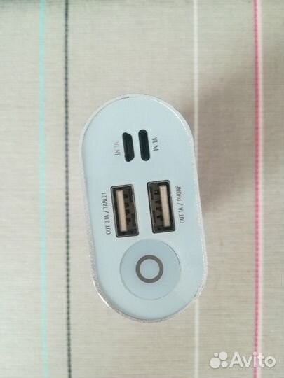 Power bank RivaCase 10000mAh