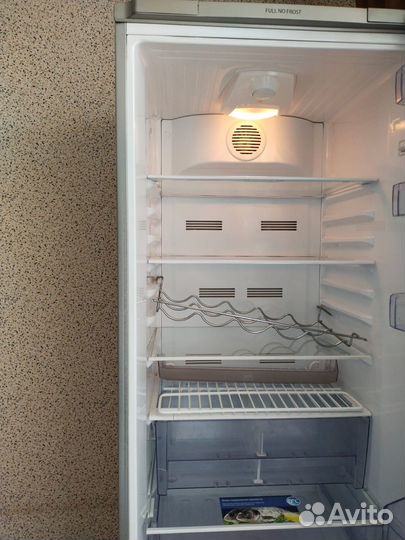 Холодильник бу beko