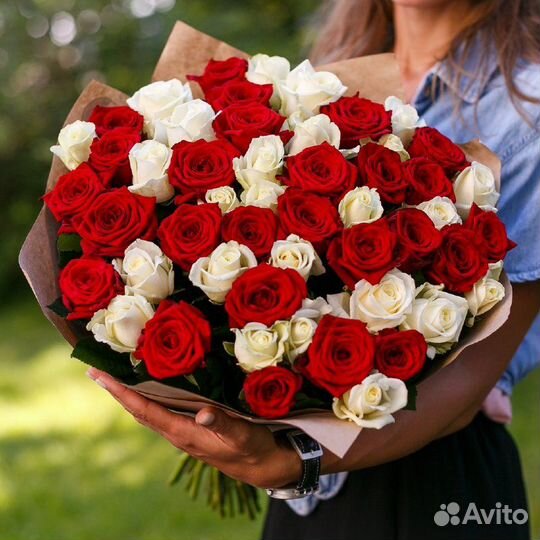 51 Роза букетом