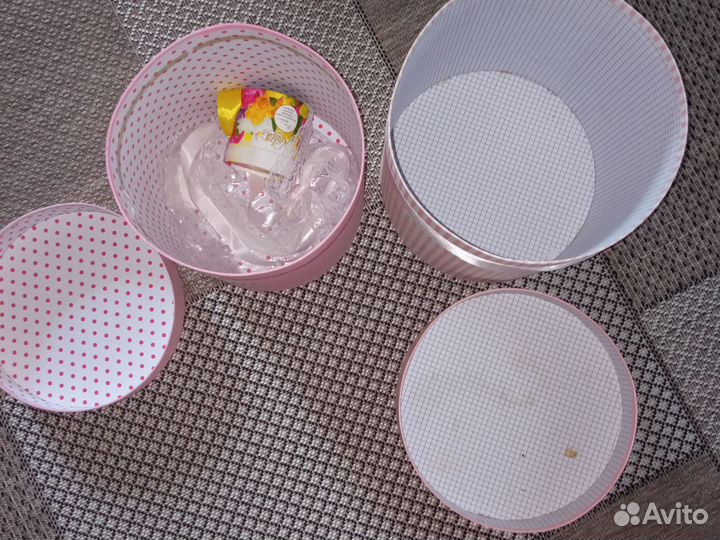 Коробка подарочная круглая