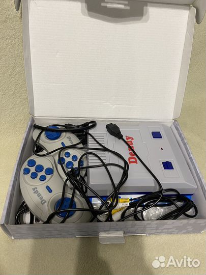 Игровая приставка dendy