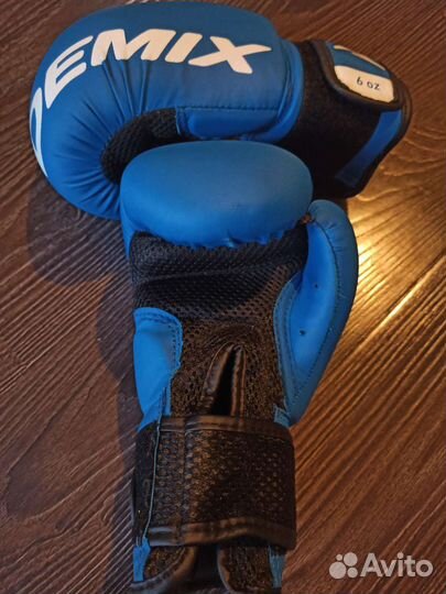 Боксерские перчатки детские 6 oz