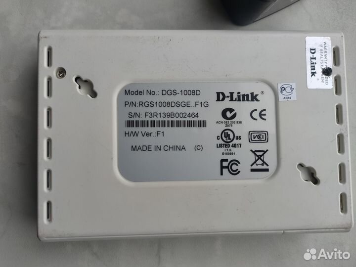 Гигабитный коммутатор D-Link DSG-1008D F1G