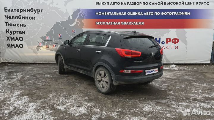 Фара противотуманная правая Kia Sportage (SL) 92202-3W200